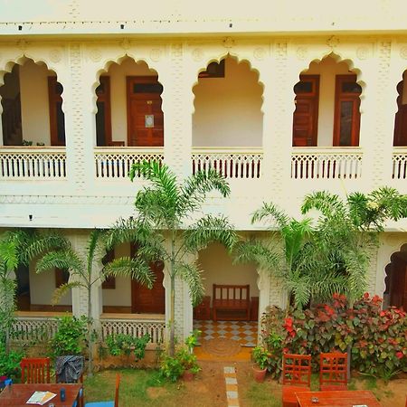 Banana Hostel Pushkar Exterior foto